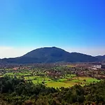 호텔 Utopia 5*