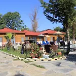 Utopia 5*
